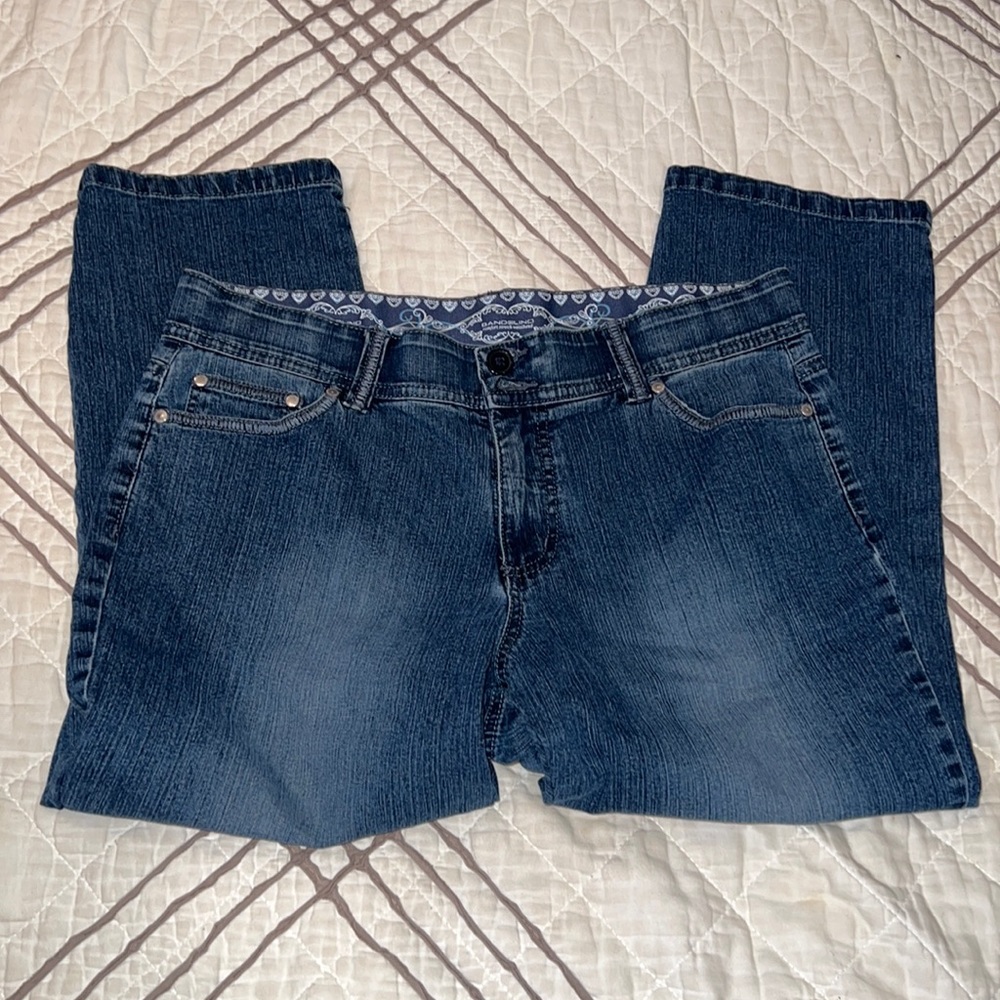Bandolino Jean Capris With Comfort Stretch Waistband Size 10